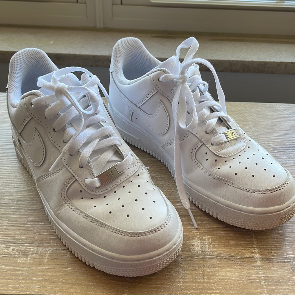 Nike Air Force one low top white size 8
